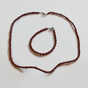 5/$20 - Gold Stone Bracelet and Necklace Set